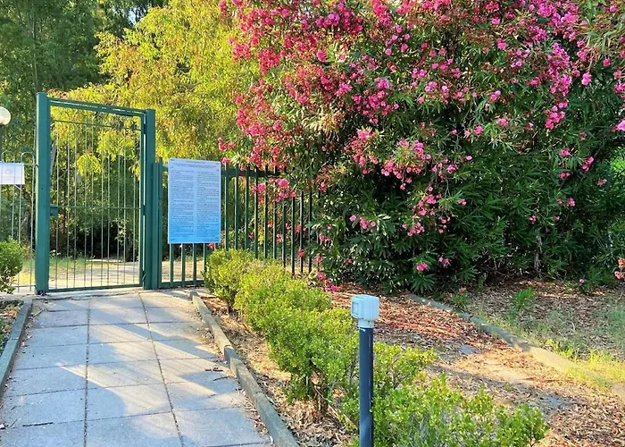 Apartment Club Near At Private